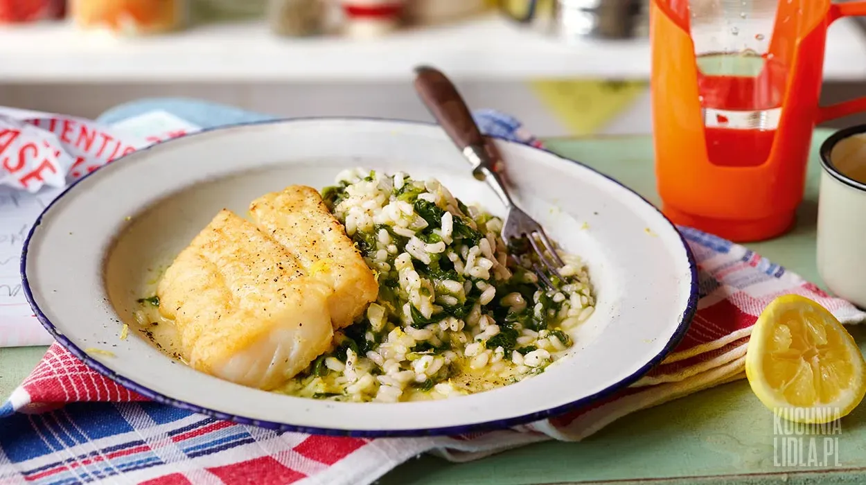 Risotto ze szpinakiem i smażoną rybą Risotto ze szpinakiem i smażoną rybą
