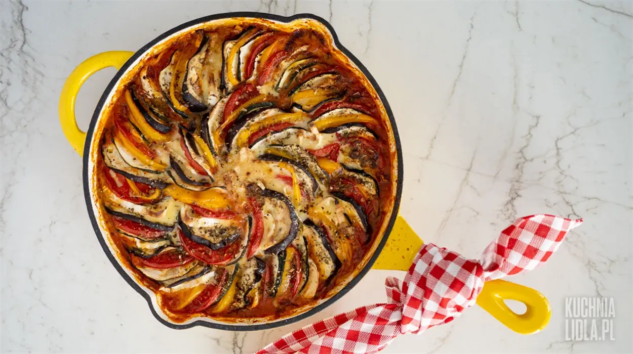 Ratatouille z serem pleśniowym Ratatouille z serem pleśniowym