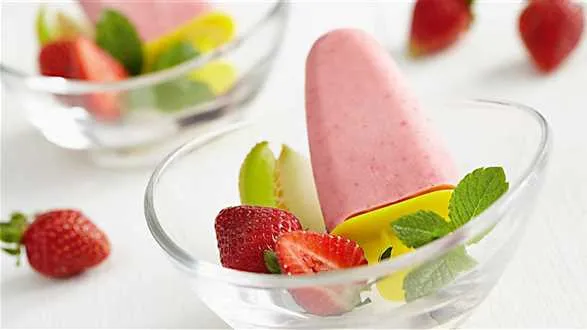 Lody truskawkowo-jogurtowe
